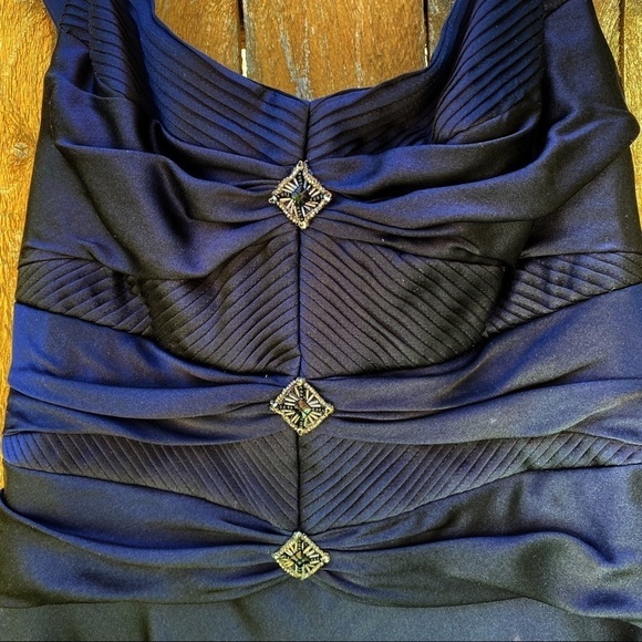 Badgley Mischka 100% Silk Midnight Blue Halter Dress Sz 6 - Picture 2 of 13